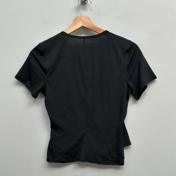 2019 Lululemon Black Short Sleeve Front Wrap Round Trip Shirt Size 4 - Picture 5 of 6